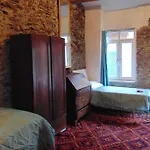 Casa Valentino In Via Liberale Sleeps 8 Italy * Isolabona