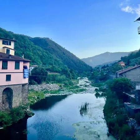 Casa Valentino In Via Liberale Sleeps 8 Italy