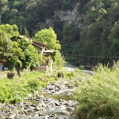 Apartment Casa Valentino In Via Liberale Sleeps 8 Italy *