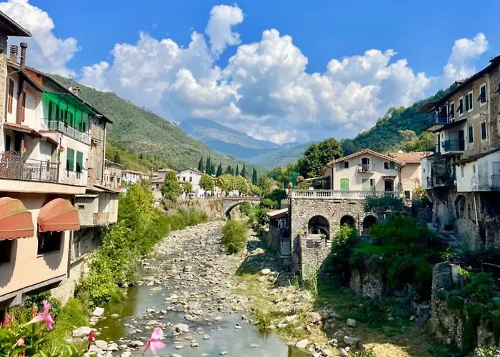 Casa Valentino In Via Liberale Sleeps 8 Italy