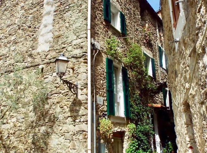 Casa Valentino In Via Liberale Sleeps 8 Italy 公寓 *
