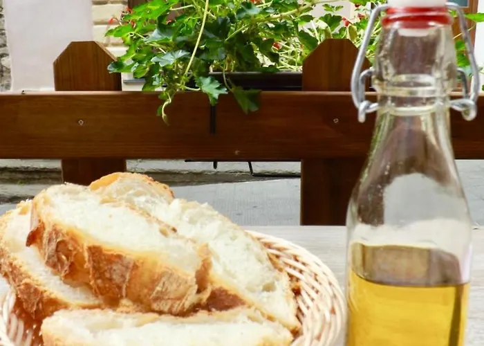 Casa Valentino In Via Liberale Sleeps 8 Italy
