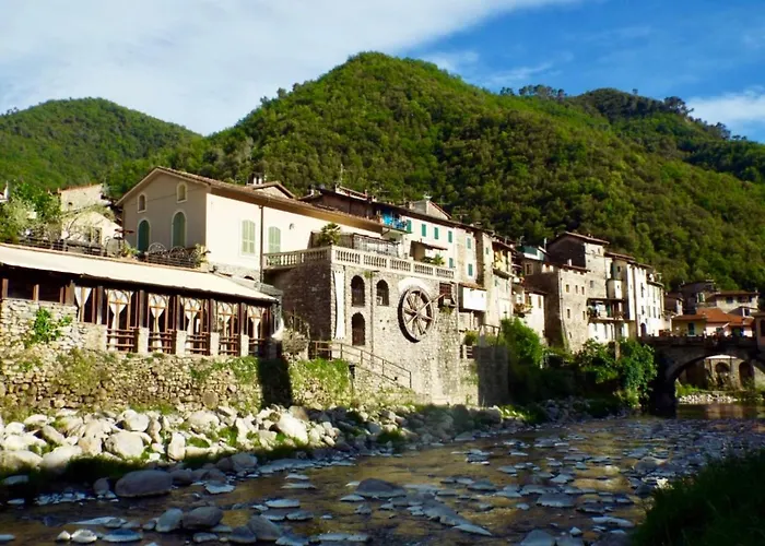 Casa Valentino In Via Liberale Sleeps 8 Italy Lejlighed