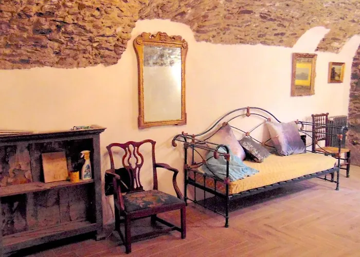 Casa Valentino In Via Liberale Sleeps 8 Italy *